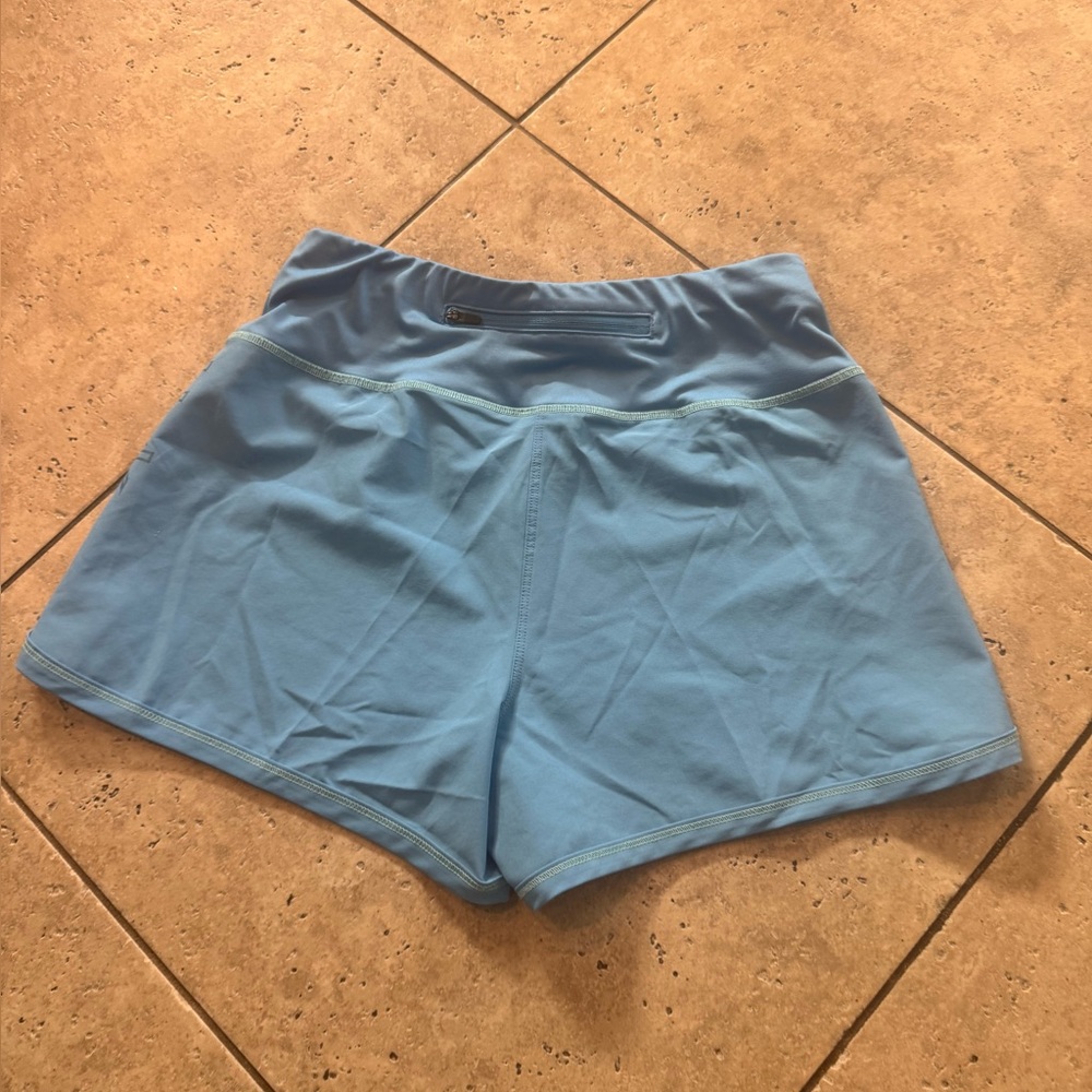 Huk Sky Blue Active shorts